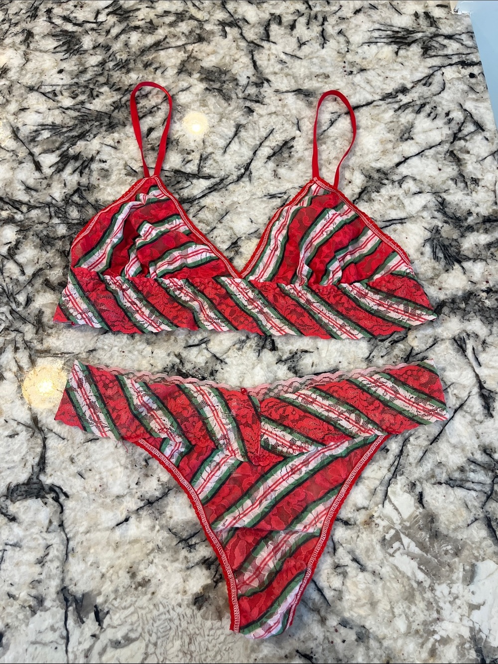Hanky Panky Red, Green & White Striped Lace Bikini thong  pantie & bralette Set